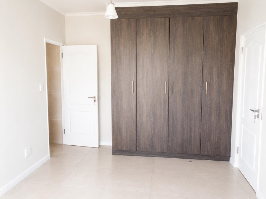 To Let 1 Bedroom Property for Rent in De Velde Western Cape